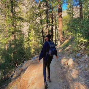 Meet your Posher, Jacqueline